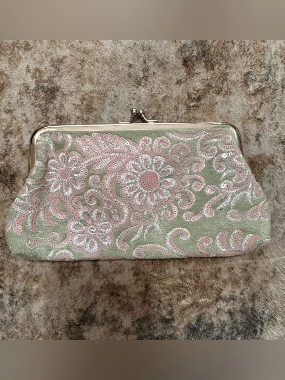 Green Pink Velour Floral Sequin Embroidered Clutch Evening Bag Kiss Lock-Elegant